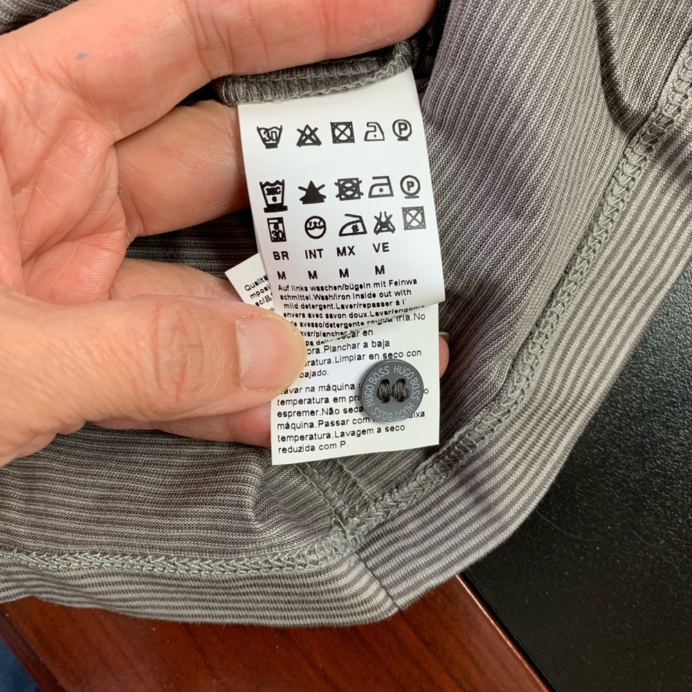 Men’s Hugo Boss short sleeve shirt (Brand New) - Picture 5 of 6